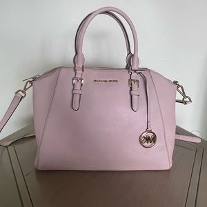 Light pink genuine Michael kors crossbody purse